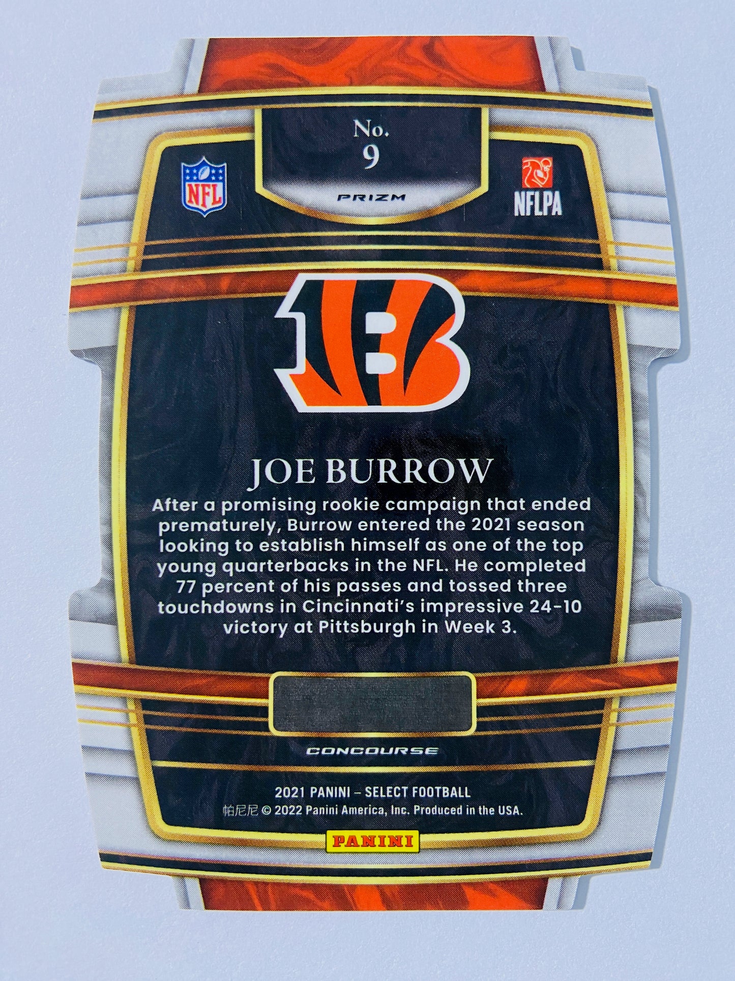 Joe Burrow – Cincinnati Bengals 2021 Panini Select Concourse Die-Cut Silver Prizm Parallel #9