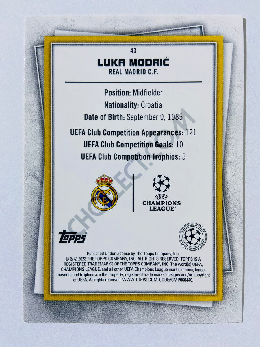 Luka Modrić - Real Madrid CF 2022-23 Topps UEFA Superstars Common Yellow Action Image Variation #43