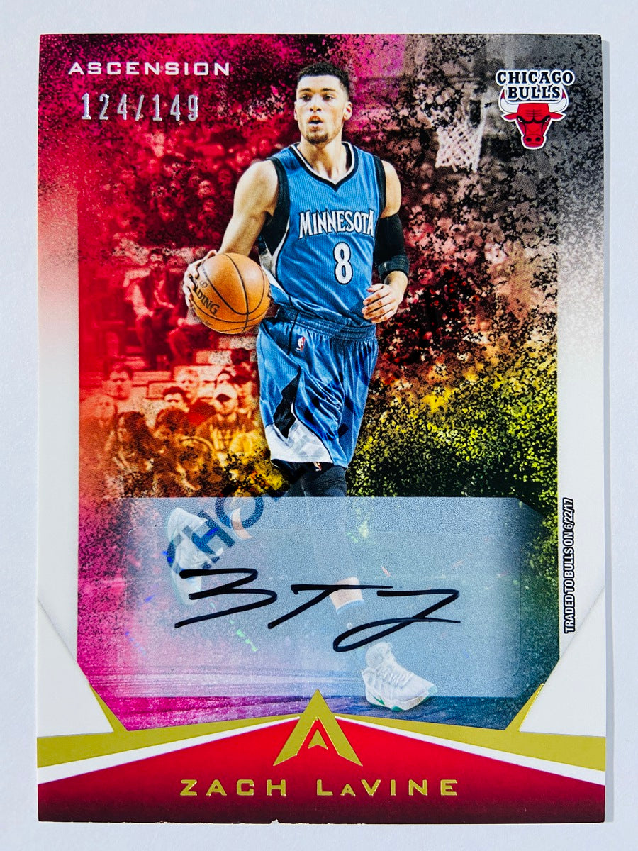 Zach LaVine - Chicago Bulls 2017-18 Panini Ascension Autograph #32 | 124/149