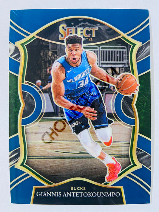 Giannis Antetokounmpo - Milwaukee Bucks 2020-21 Panini Select Concourse Blue Retail #54
