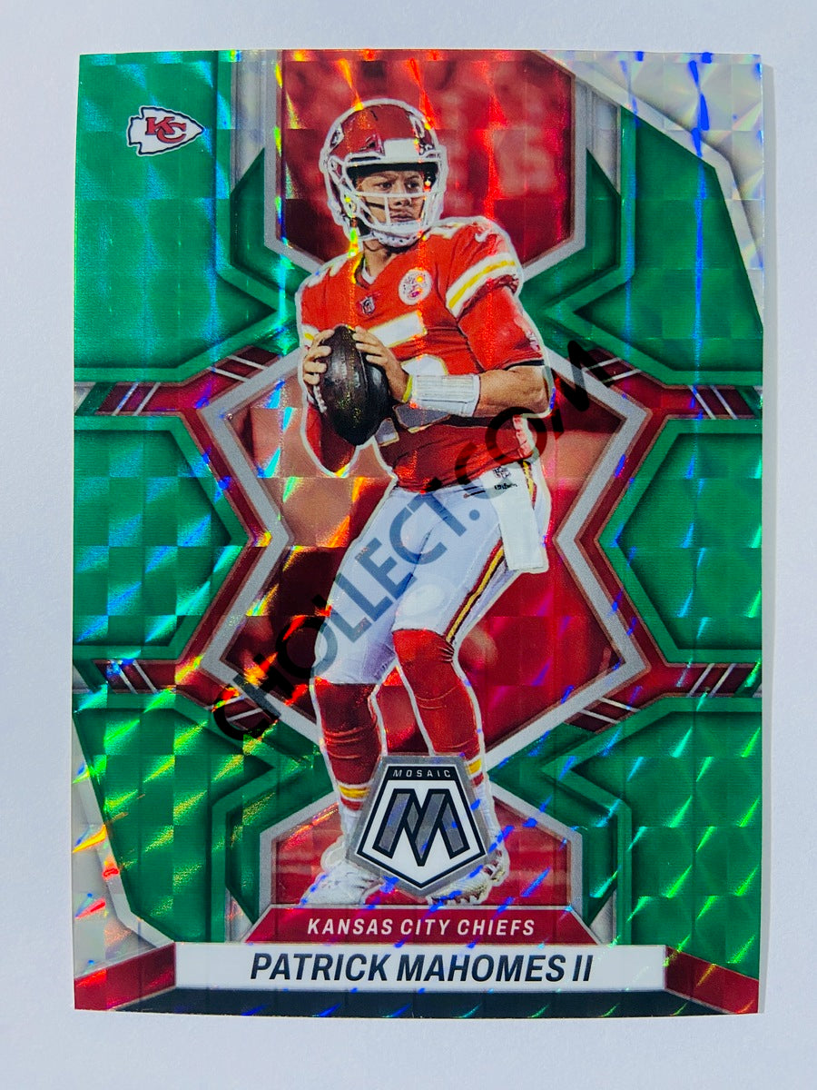 2022 Mosaic Football #94 Patrick Mahomes II Green Mosaic Prizm