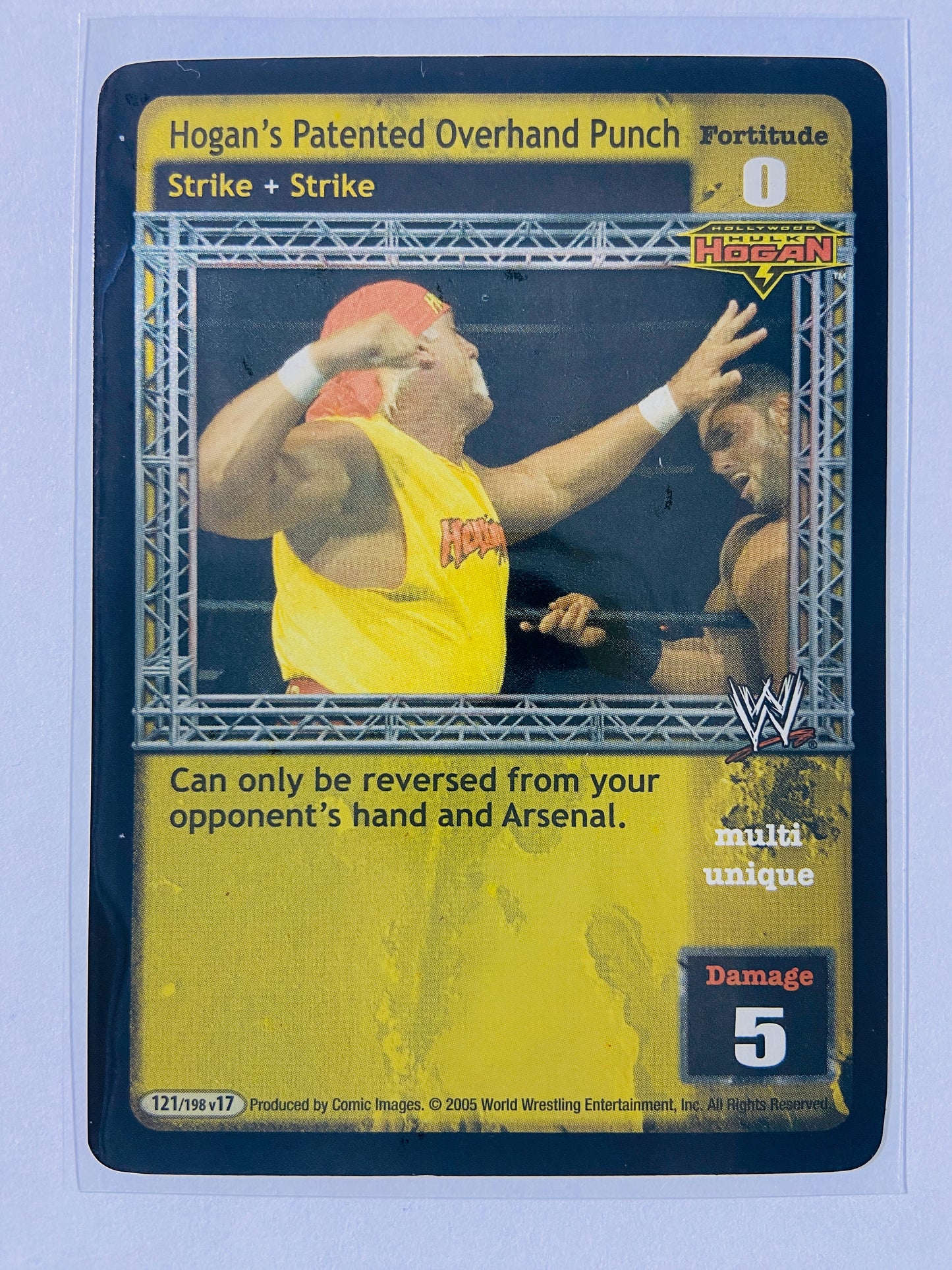 Hollywood Hulk Hogan - 12-Card Lot (Superstar Cards, Rares)