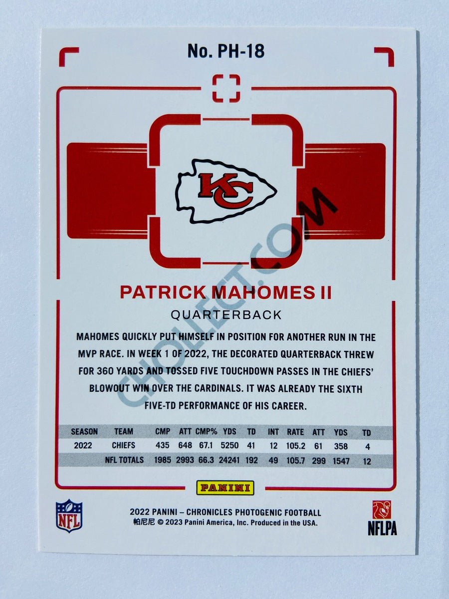 Patrick Mahomes II - Kansas City Chiefs 2022 Panini Chronicles Photogenic Pink Parallel #PH-18