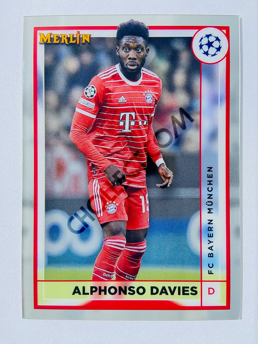 Alphonso Davies - FC Bayern München 2022-23 Topps Merlin Chrome UEFA Club Competitions #55