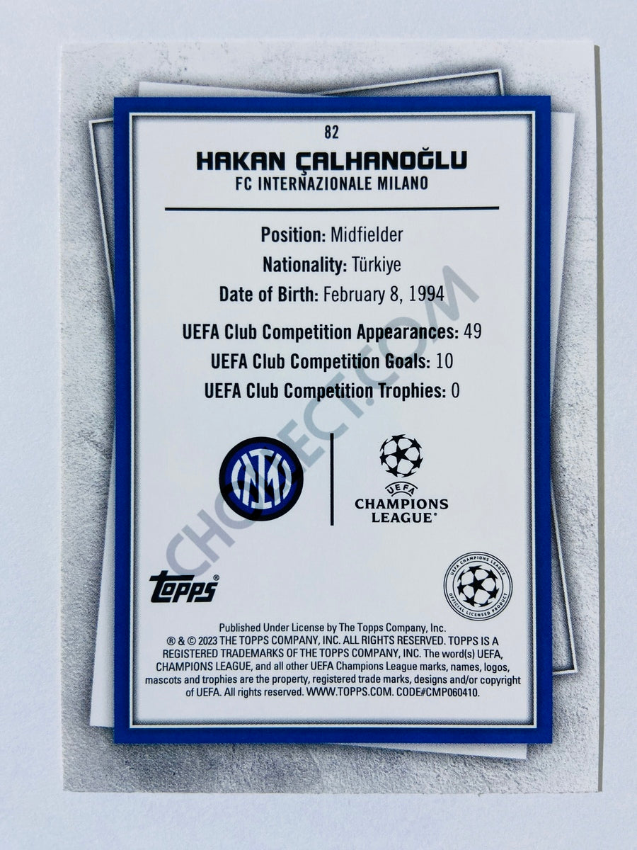 Hakan Çalhanoğlu - FC Internazionale Milano 2022-23 Topps UEFA Superstars Common Yellow Parallel #82