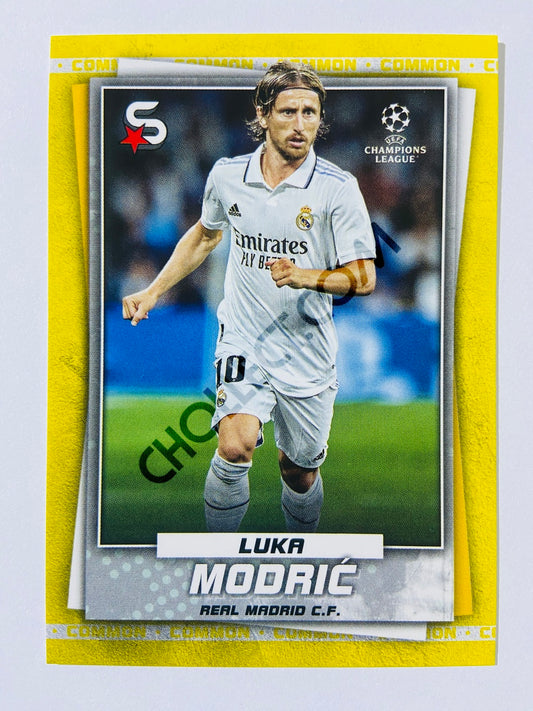 Luka Modrić - Real Madrid CF 2022-23 Topps UEFA Superstars Common Yellow Action Image Variation #43