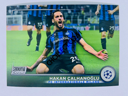 Hakan Çalhanoğlu - FC Internazionale Milano 2022-23 Topps Stadium Club Chrome UEFA Club Competitions #34