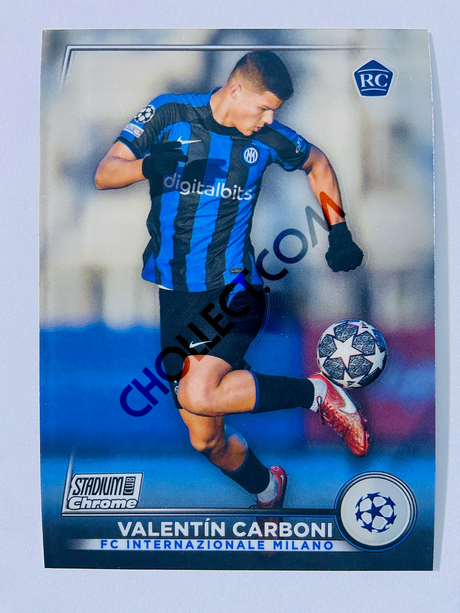 Valentín Carboni - FC Internazionale Milano 2022-23 Topps Stadium Club Chrome UEFA Club Competitions RC Rookie #45