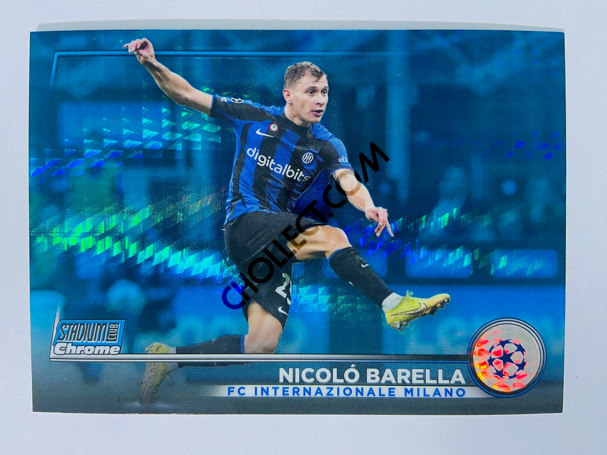 Nicoló Barella - FC Internazionale Milano 2022-23 Topps Stadium Club Chrome UEFA Club Competitions Blue Prism Parallel #23