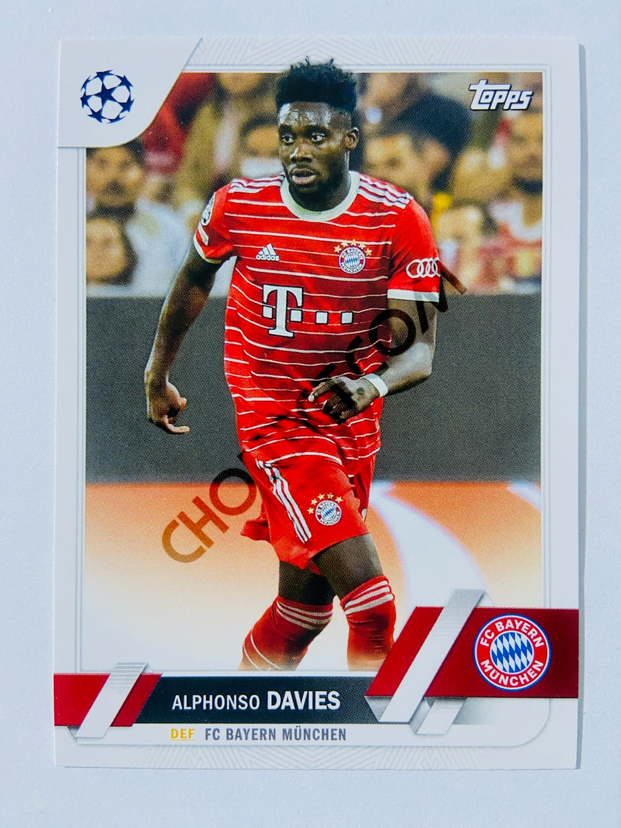 Alphonso Davies - FC Bayern München 2022-23 Topps UEFA Club Competitions #162