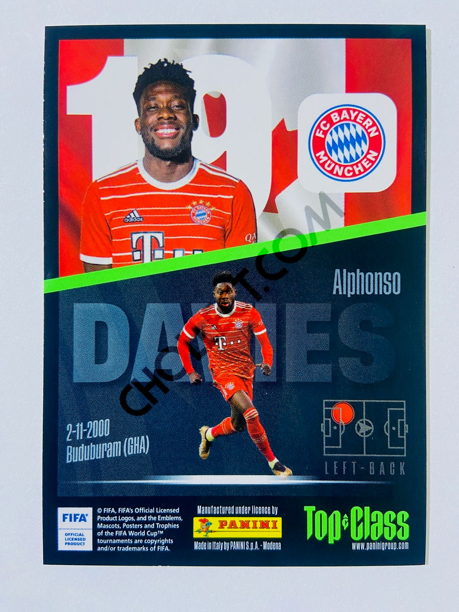 Alphonso Davies - FC Bayern München 2023 Panini Top Class Holo Giants