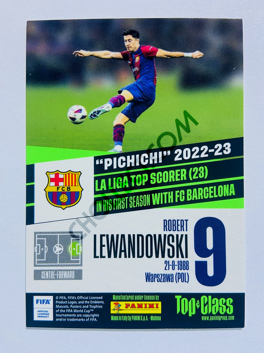 Robert Lewandowski – FC Barcelona 2024 Panini Top Class Unbeatable Gold Parallel #263