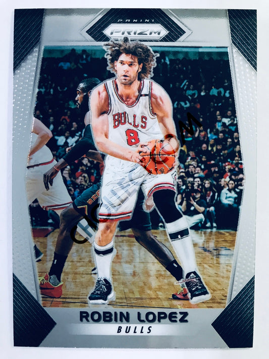 Robin Lopez - Chicago Bulls 2017-18 Panini Prizm #249