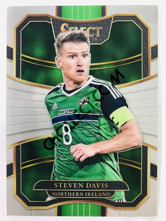 Steven Davis - Northern Ireland 2017-18 Panini Select #66