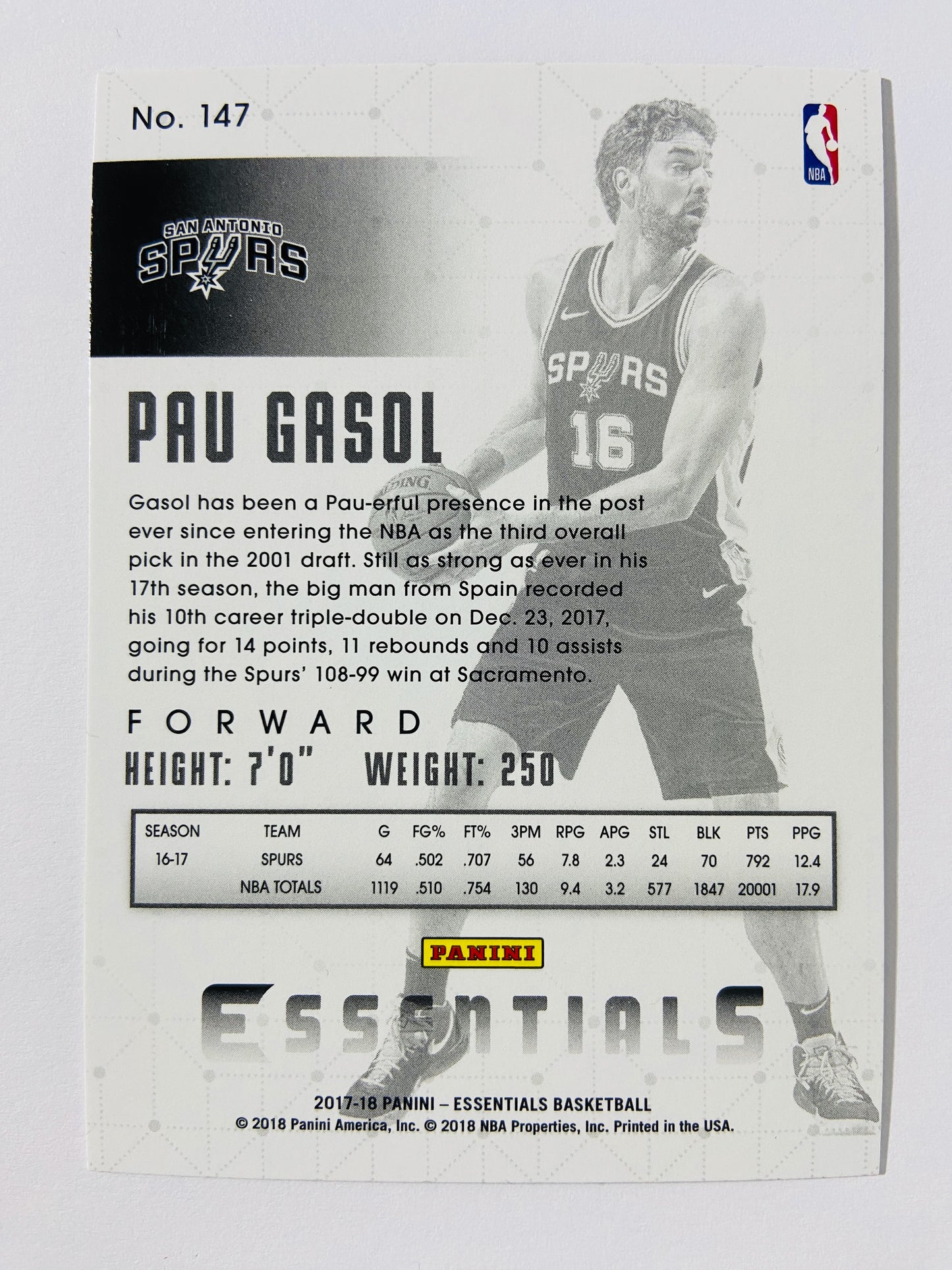 Pau Gasol - San Antonio Spurs 2017-18 Panini Essentials #147