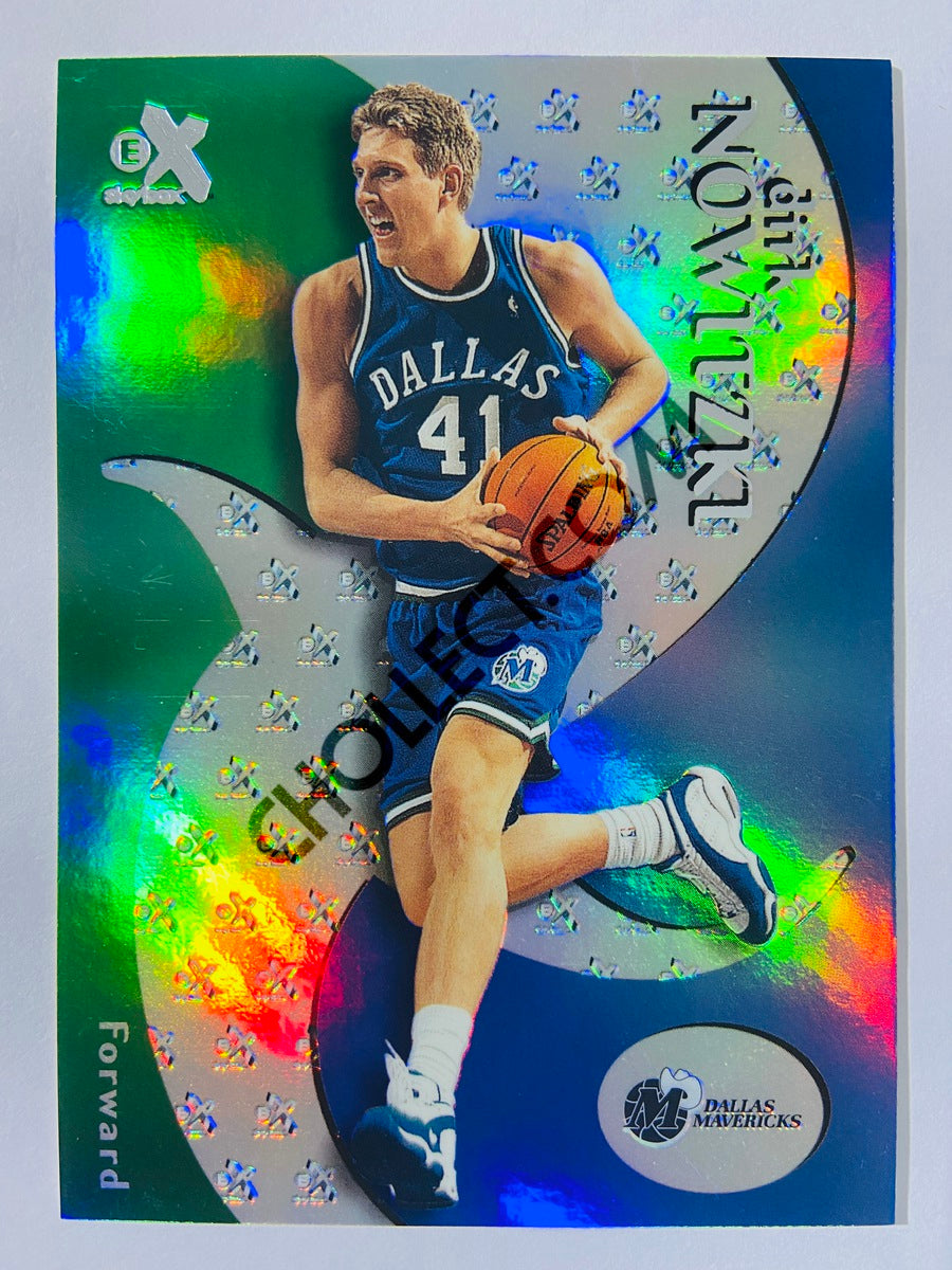 Dirk Nowitzki - Dallas Mavericks 2000 Skybox E-X #11