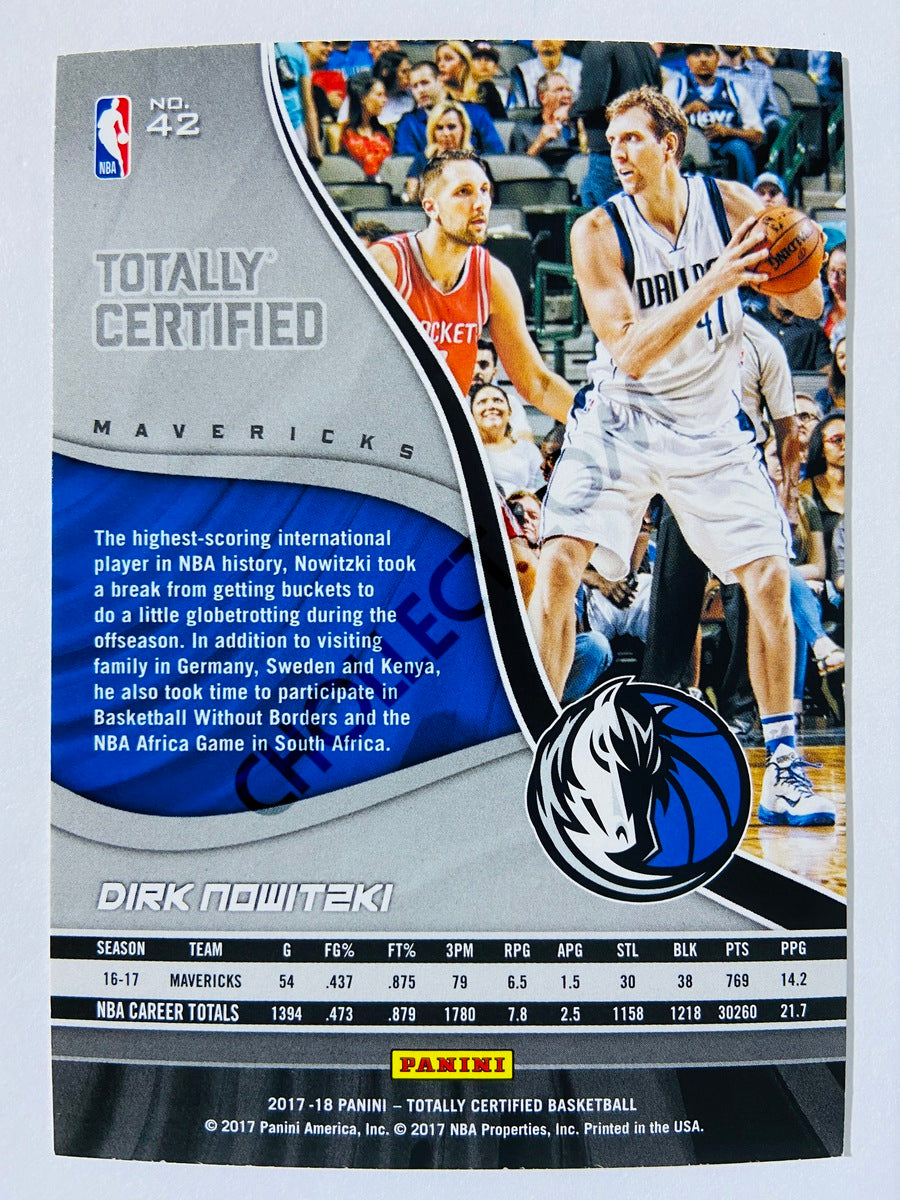 Dirk Nowitzki - Dallas Mavericks 2017-18 Panini Totally Certified #42