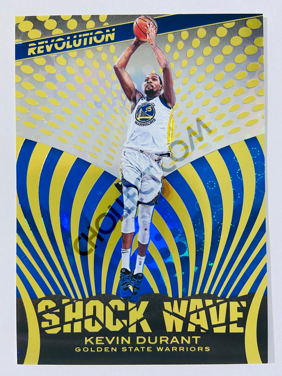 Kevin Durant - Golden State Warriors 2018-19 Panini Revolution Shock Wave Insert #7