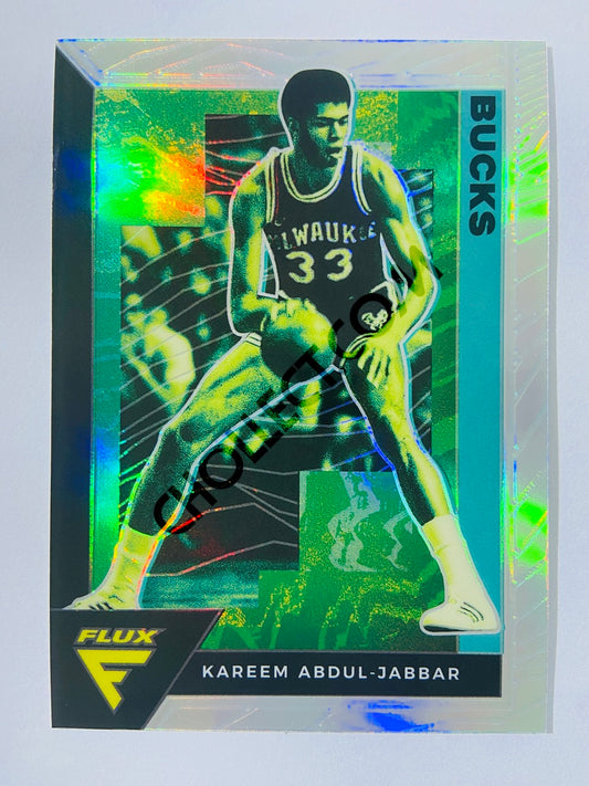 Kareem Abdul-Jabbar - Milwaukee Bucks 2020-21 Panini Flux Silver Parallel #194