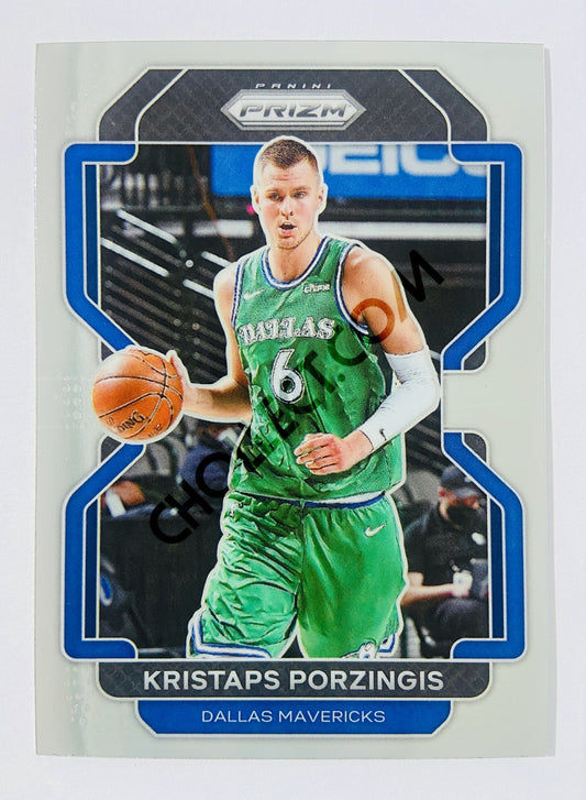 Kristaps Porzingis – Dallas Mavericks 2021-22 Panini Prizm #74