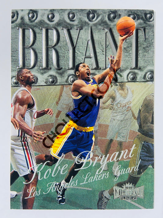 Kobe Bryant - Los Angeles Lakers 1998-99 Skybox Metal Universe #53