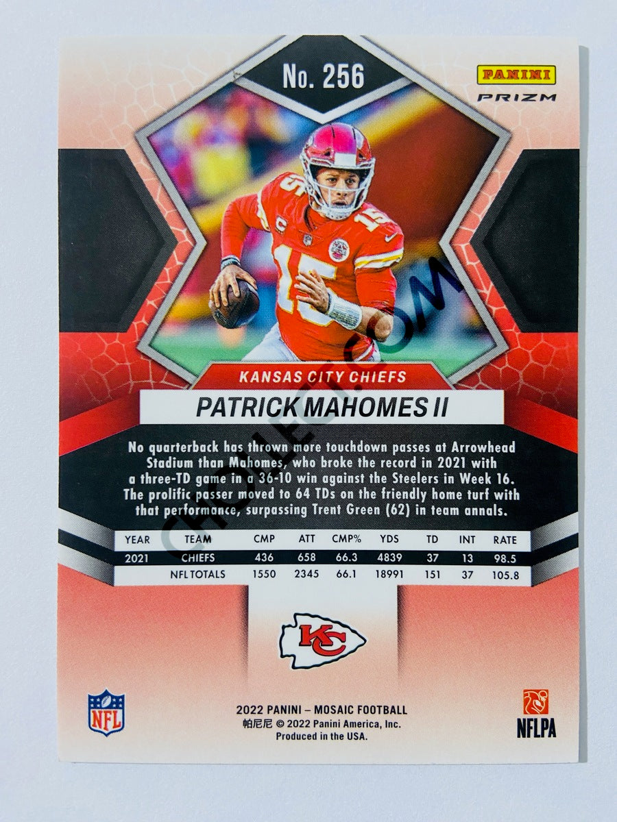 Patrick Mahomes II – Kansas City Chiefs 2022 Panini Mosaic National Pride Silver Parallel #256