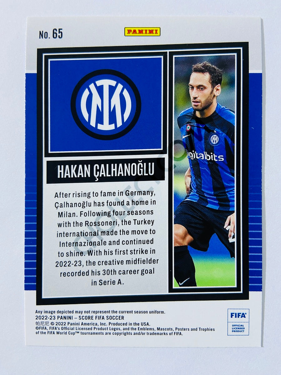 Hakan Calhanoglu - FC Internazionale Milano 2022-23 Panini Score FIFA Laser Parallel #65
